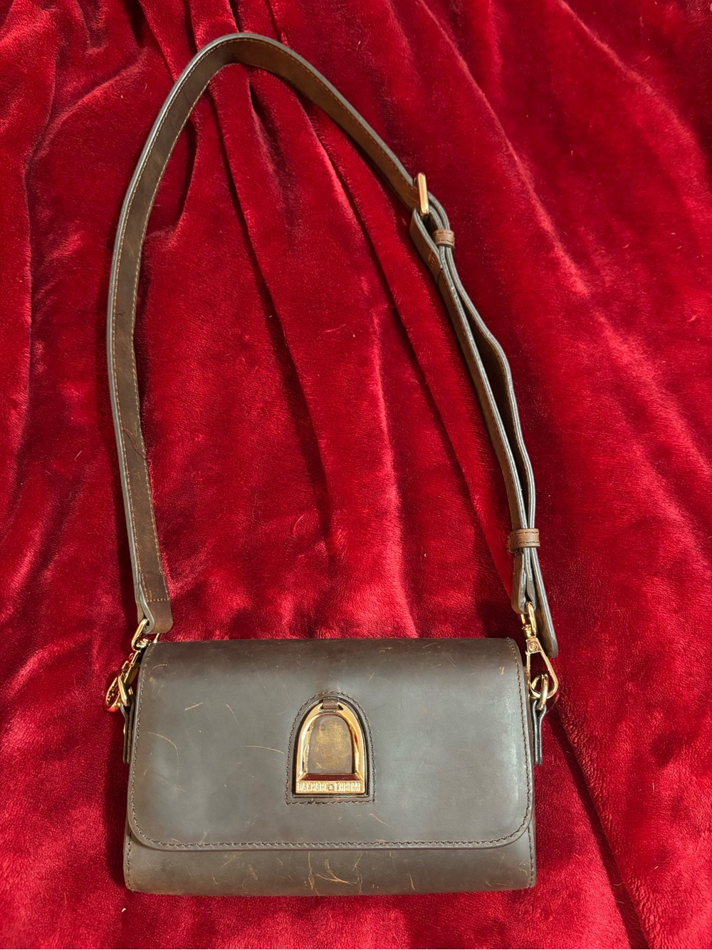 OAKBARK & CHROME Classic Brown distressed Leather Crossbody/beltbag/shoulder bag